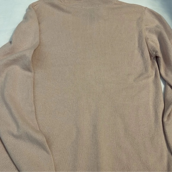 August Silk Turtle Neck Women’s Small/Medium Pink Sweater - Picture 5 of 11